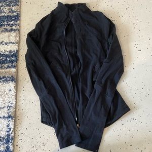 Black Lululemon define size 8 jacket